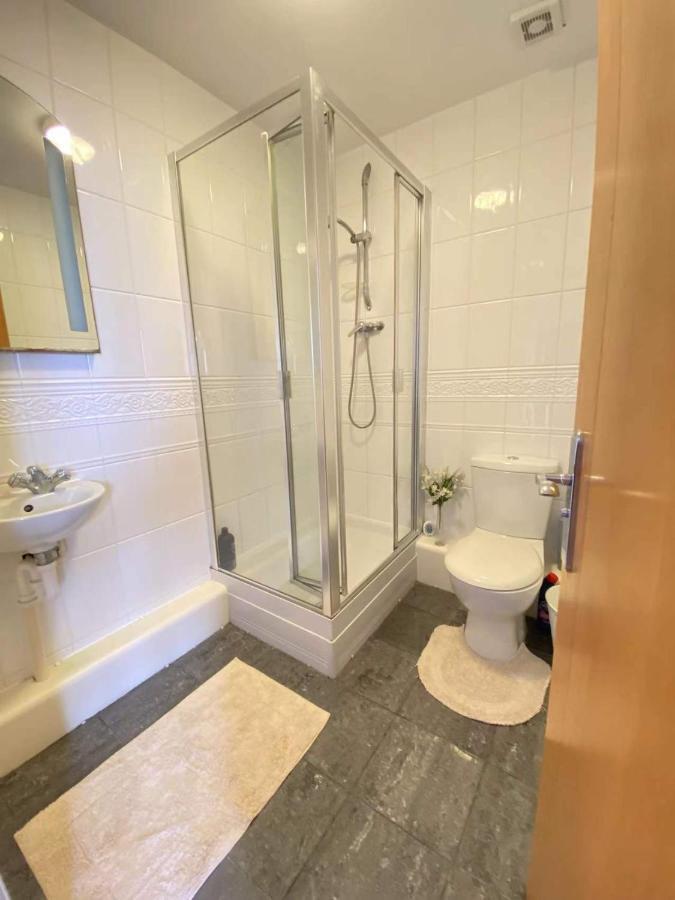 Beach Front Apt With Stunning Sea View Σουόνσι Εξωτερικό φωτογραφία